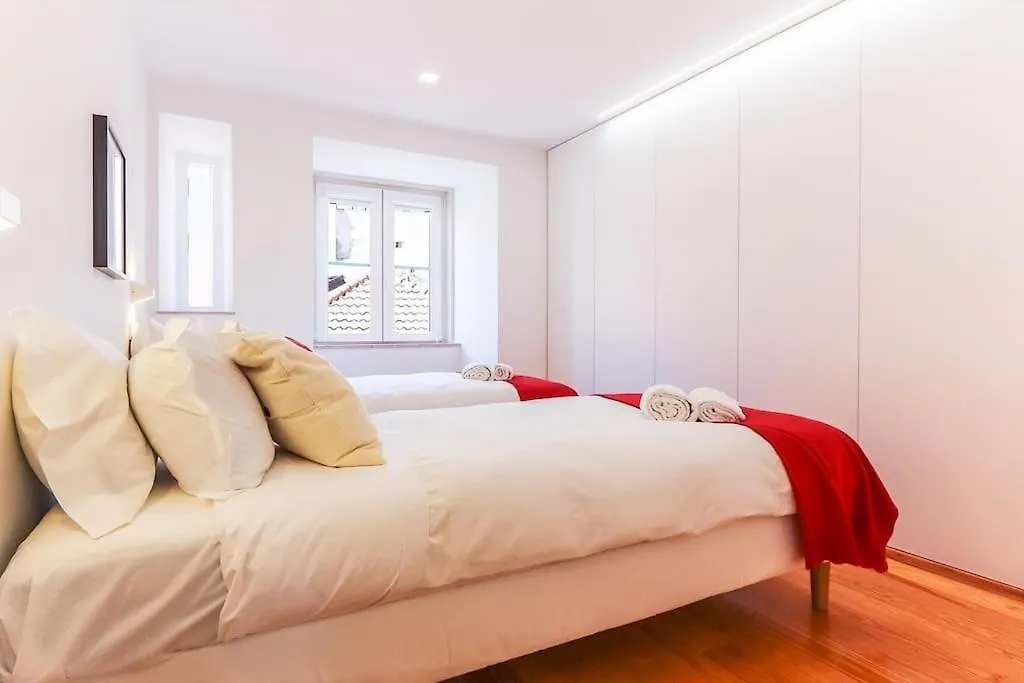 Outstanding Santos Spacious 2 Bedroom Apt W Ac Lisboa 0*,  البرتغال