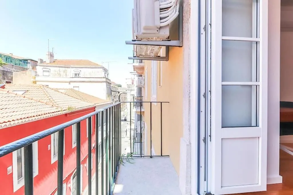 Outstanding Santos Spacious 2 Bedroom Apt W Ac Lisboa