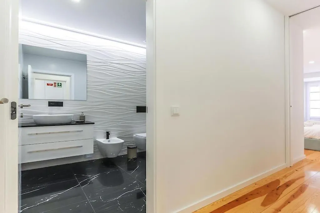 Outstanding Santos Spacious 2 Bedroom Apt W Ac Lisboa